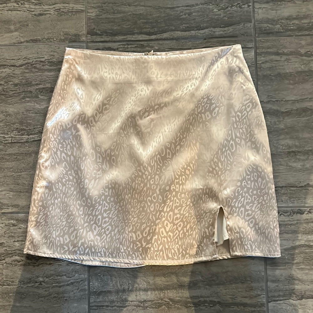 gold print skirt